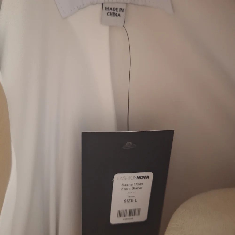 Women’s Taupe Open-Front Blazer Jacket - Picture 2 of 2